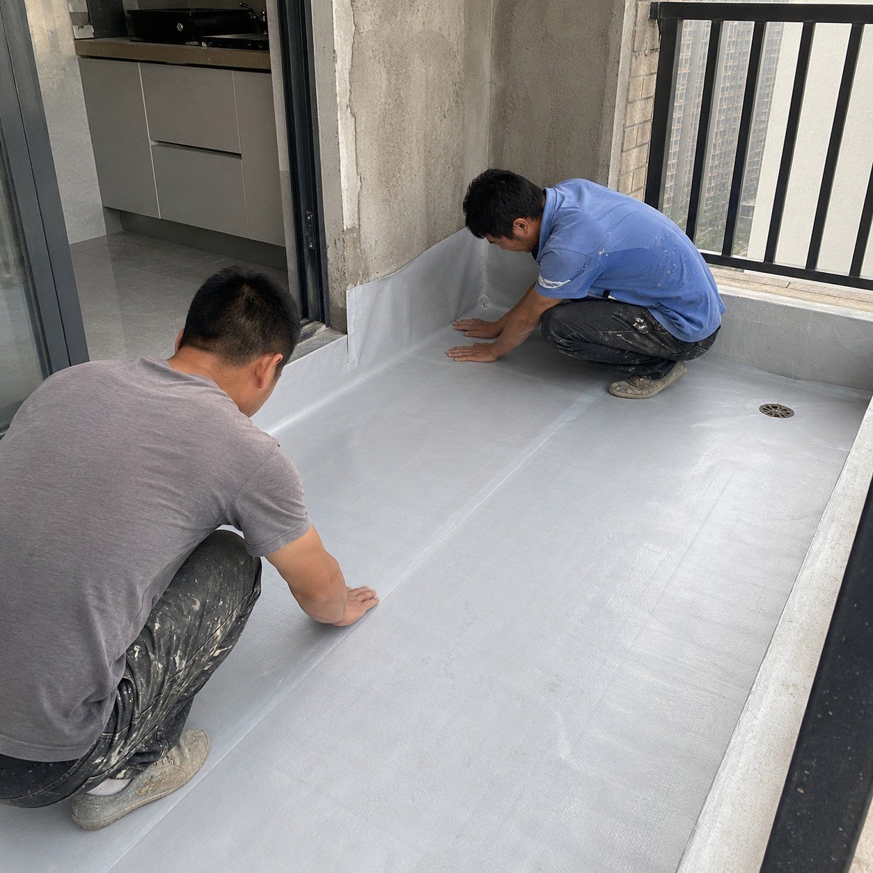 高分子聚乙烯丙（涤）纶复合防水卷材2